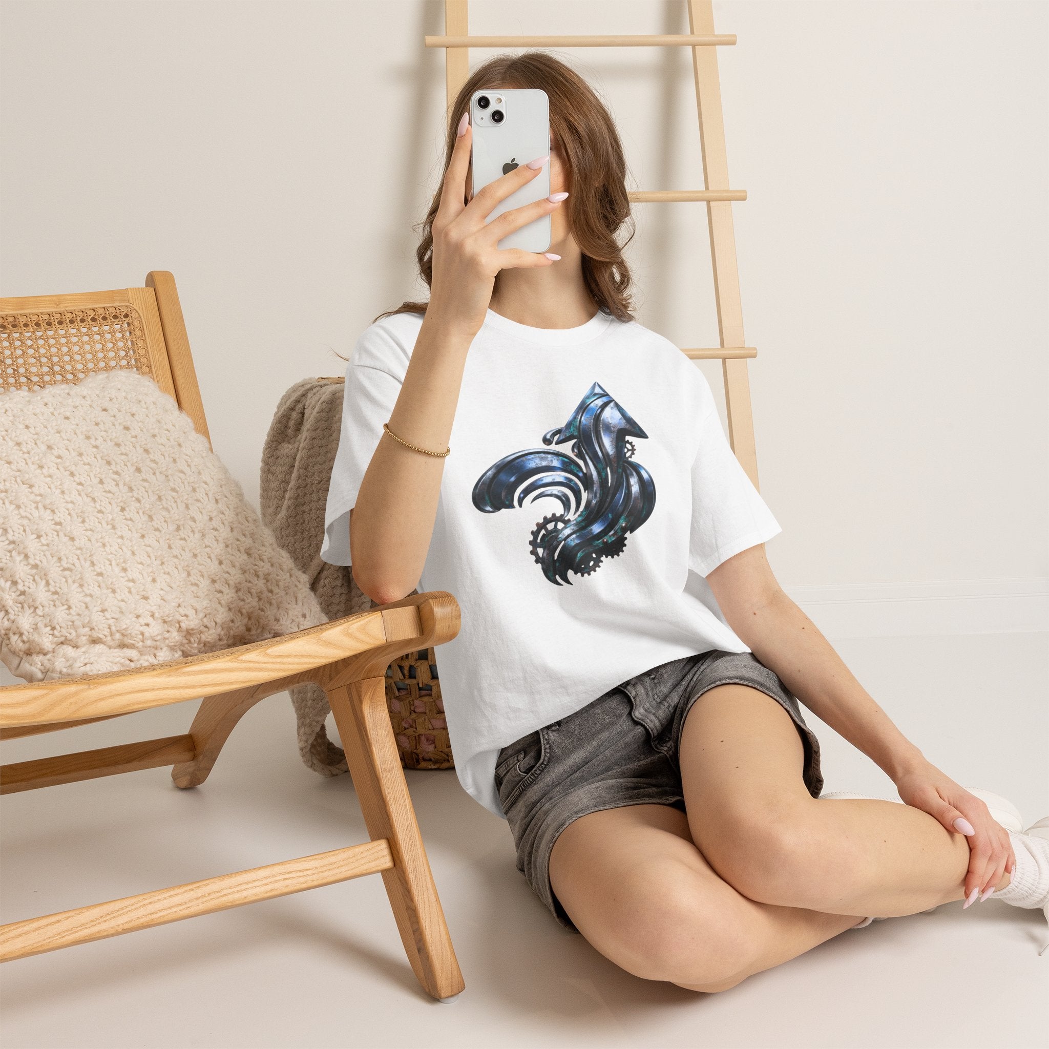 Iron Icon Graphic T-Shirt