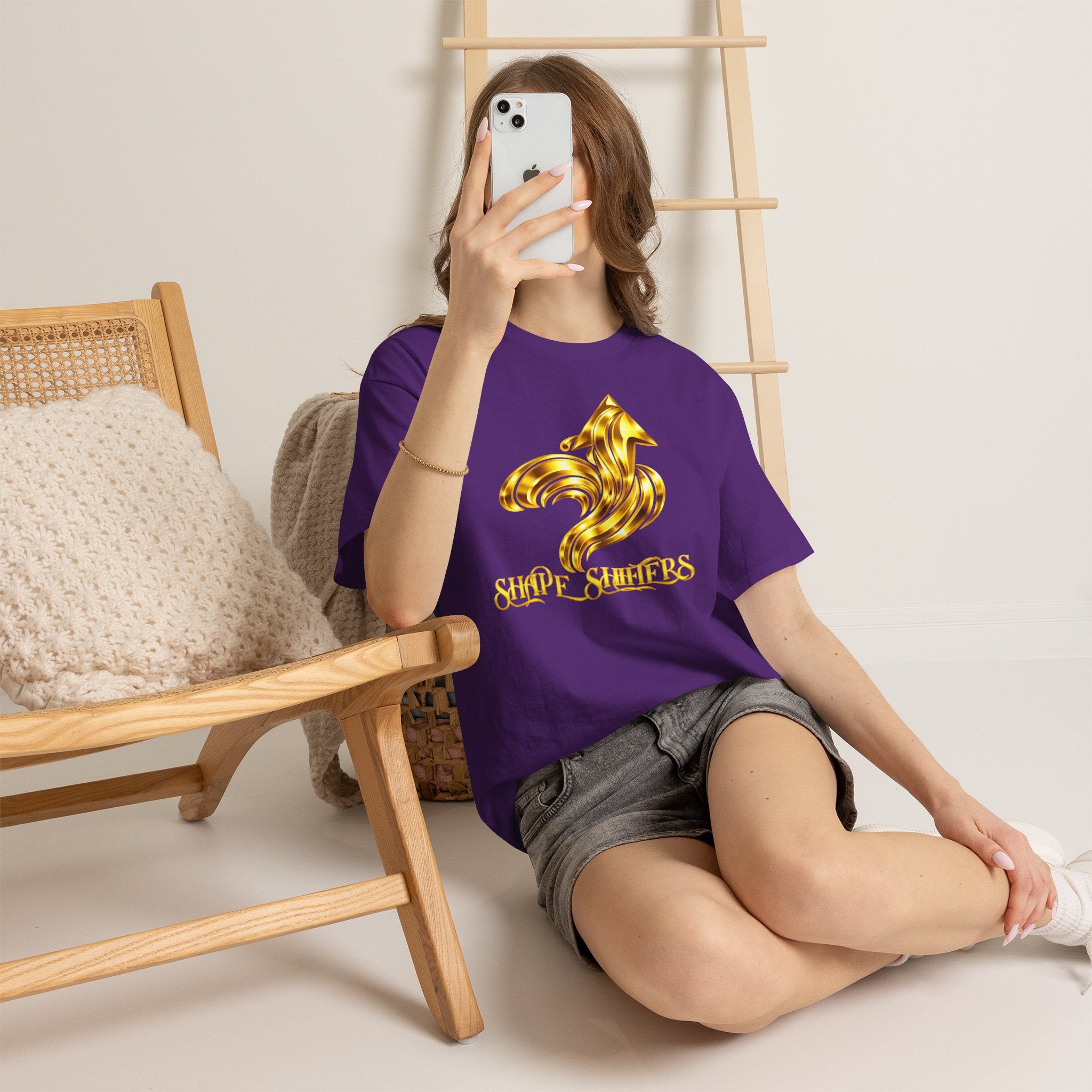Gold Icon - Majestic Collection - Graphic T-Shirt