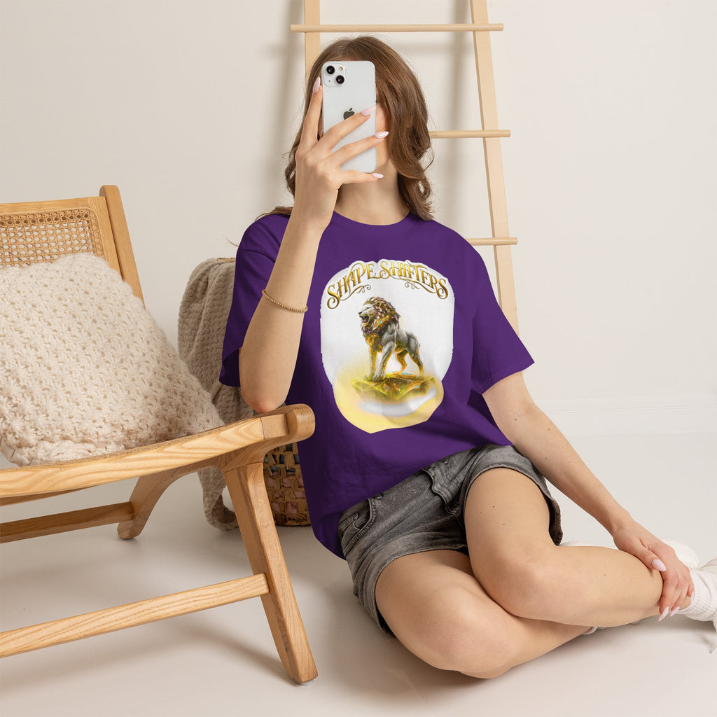 Golden Lion King - Majestic Collection - Graphic T-Shirt