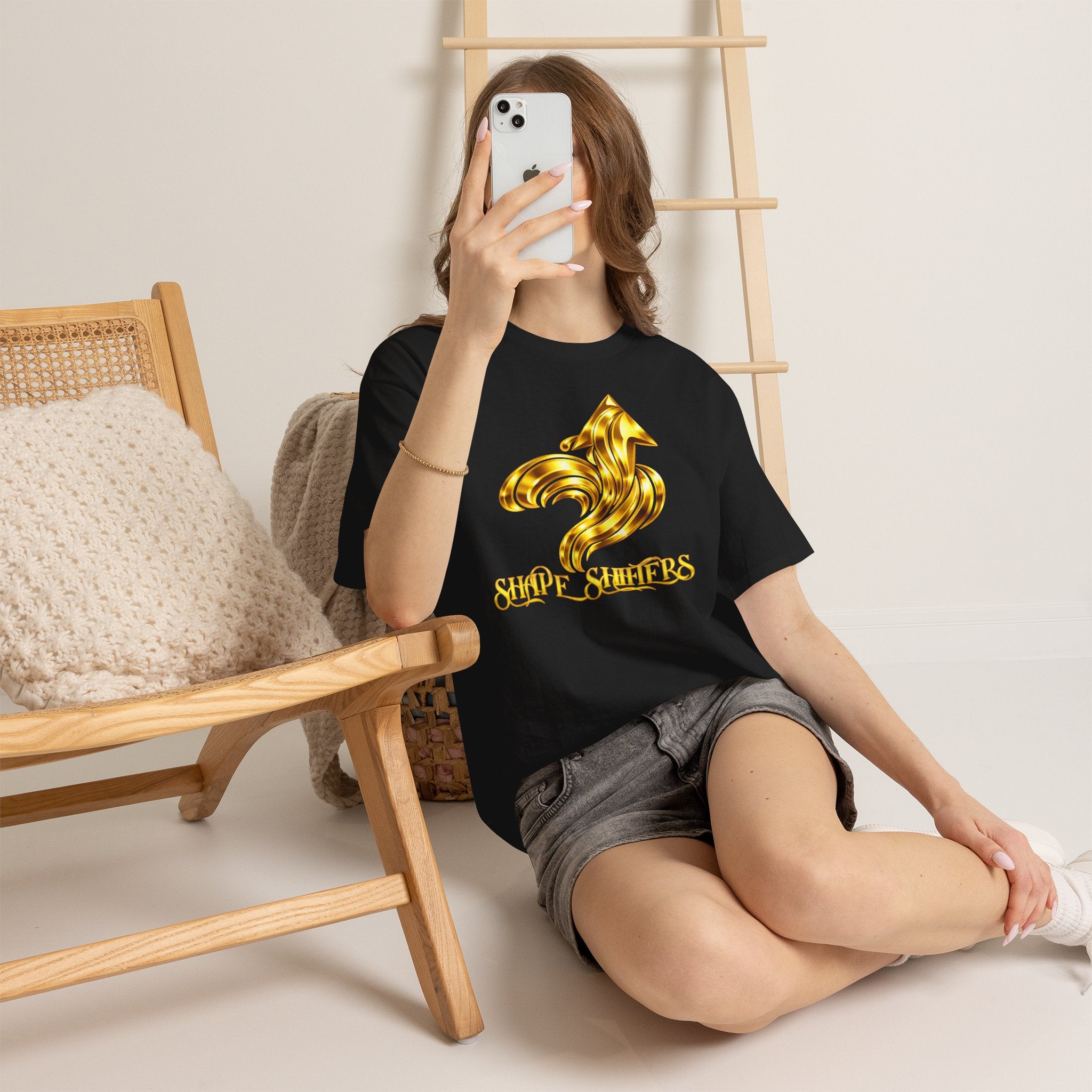 Gold Icon - Majestic Collection - Graphic T-Shirt